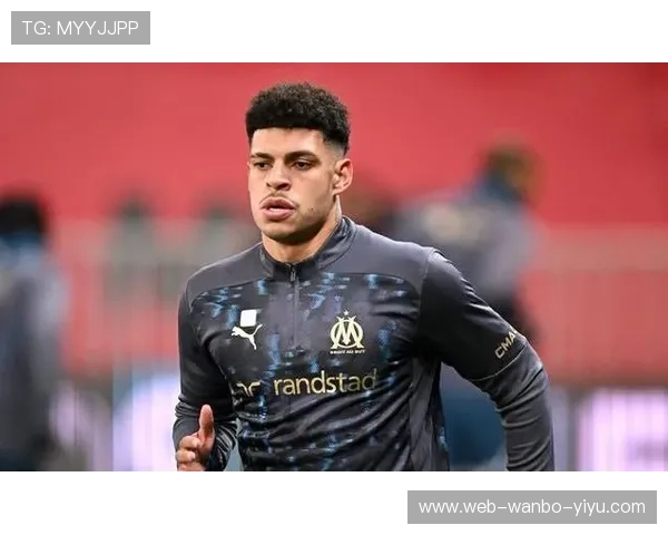 欧洲豪门激战升级，年轻球星力挽狂澜引发球迷热议