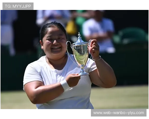 网球赛场风云再起 大满贯冠军争夺战激烈上演